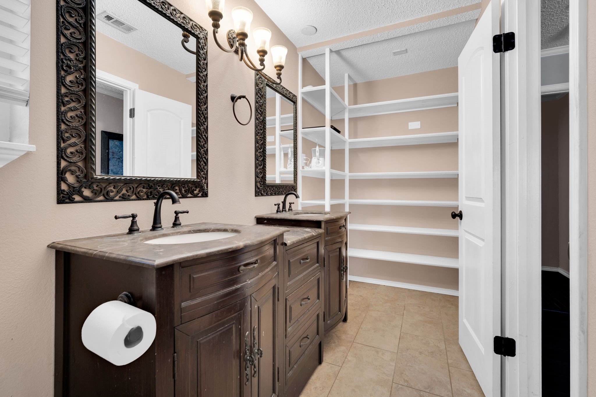 114 Jean Lane Burleson TX 76028