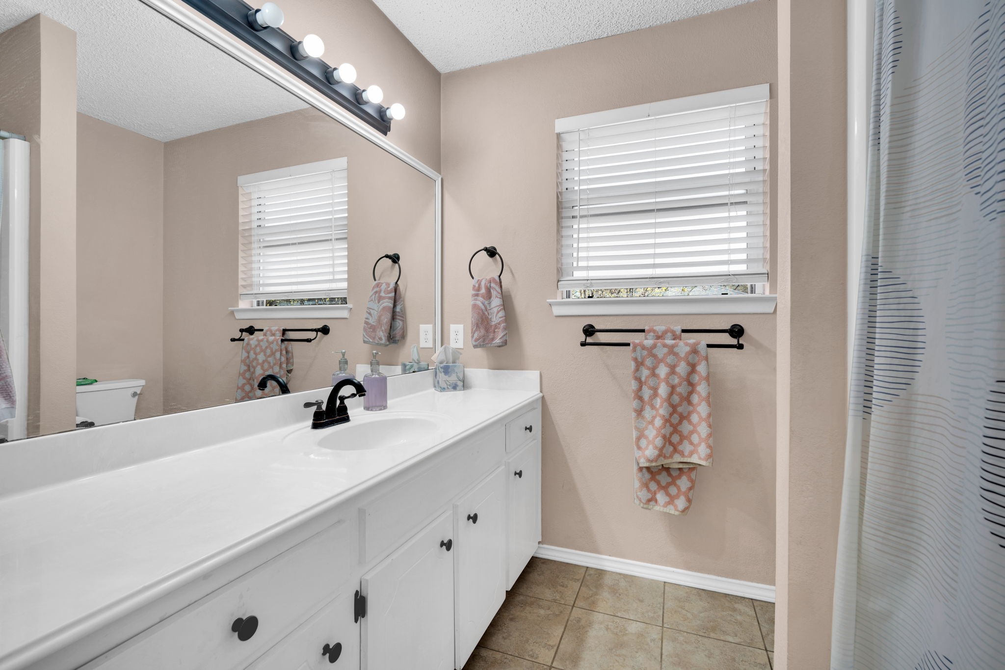 114 Jean Lane Burleson TX 76028