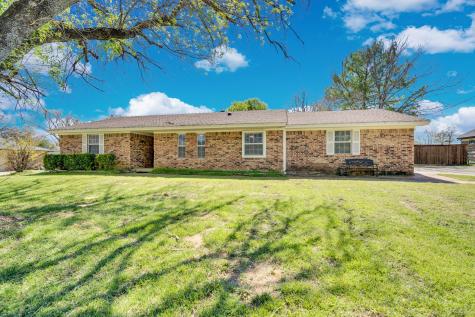114 Jean Lane Burleson TX 76028