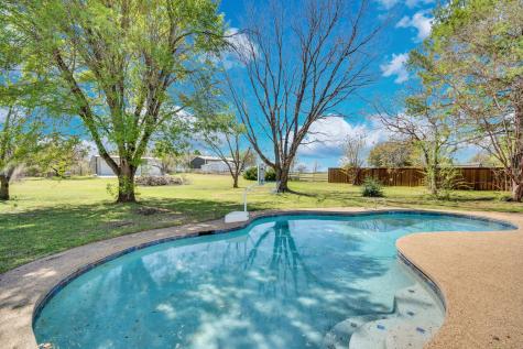 114 Jean Lane Burleson TX 76028