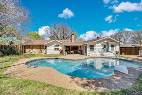 114 Jean Lane Burleson TX 76028