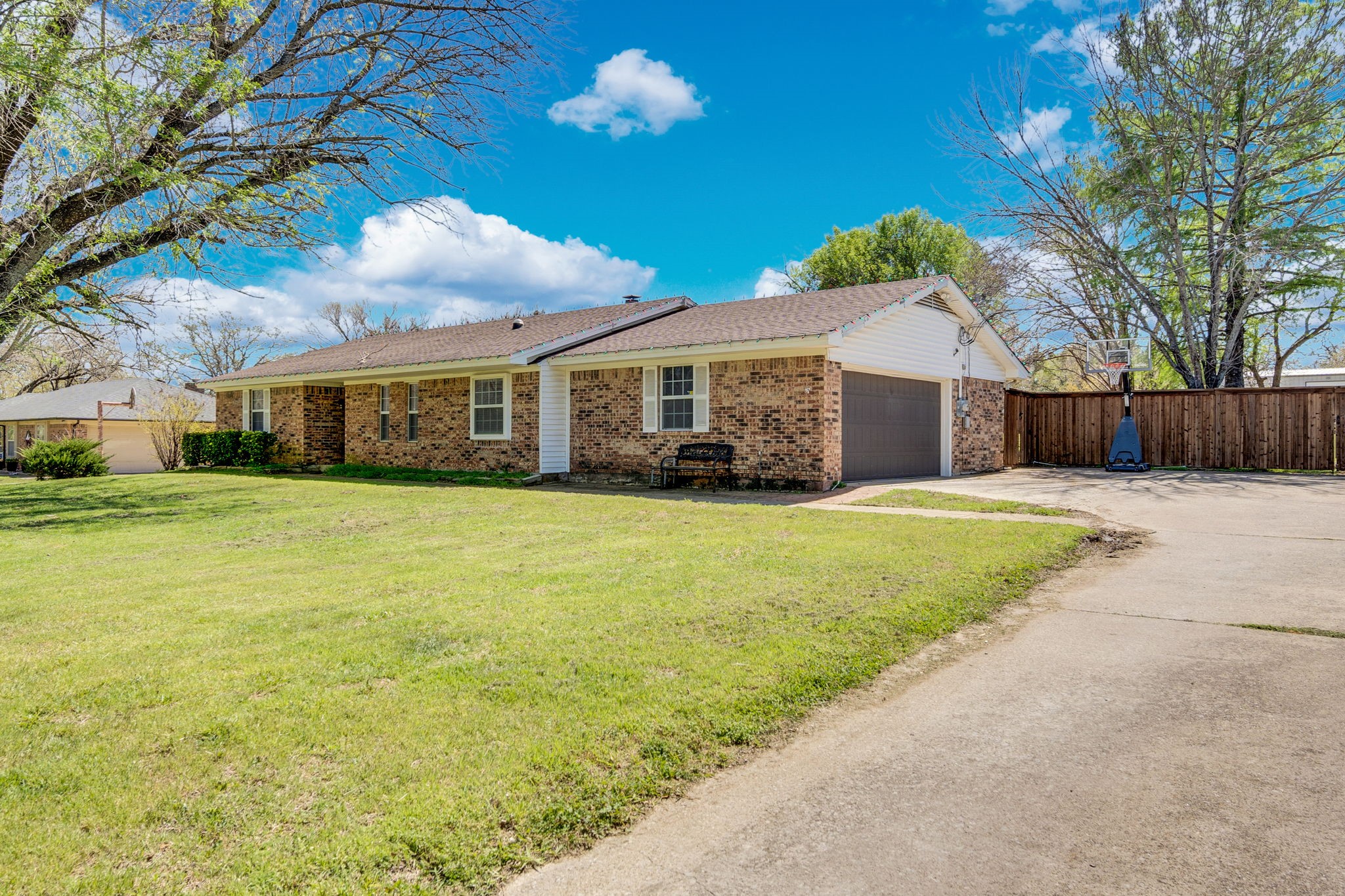 114 Jean Lane Burleson TX 76028