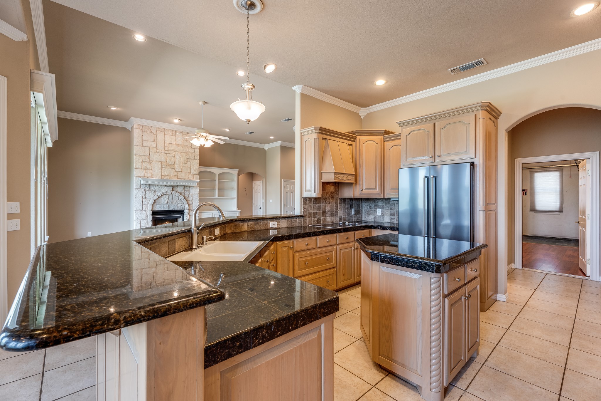 9520 Nutcracker Court Granbury TX 76049
