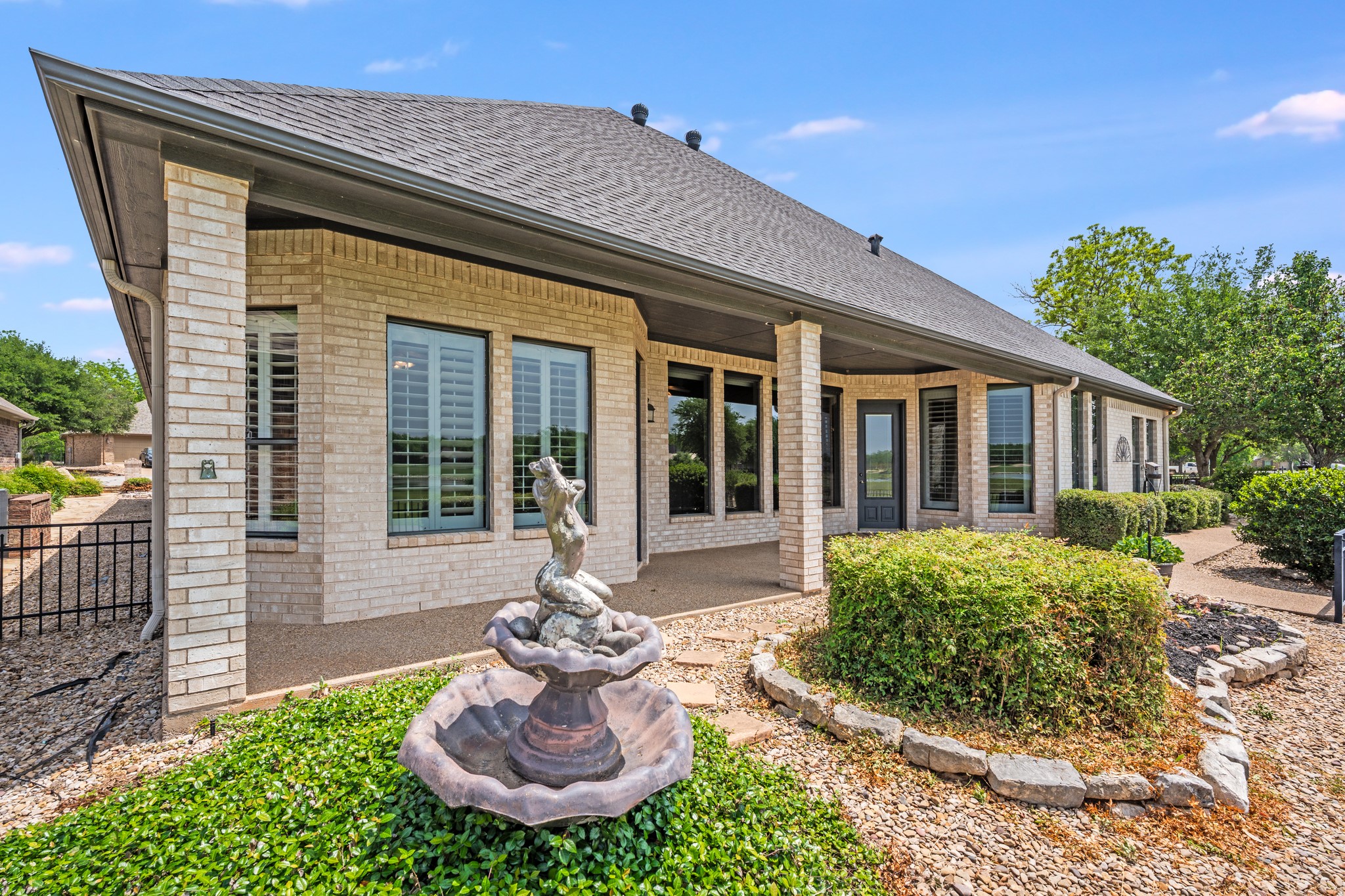 9520 Nutcracker Court Granbury TX 76049