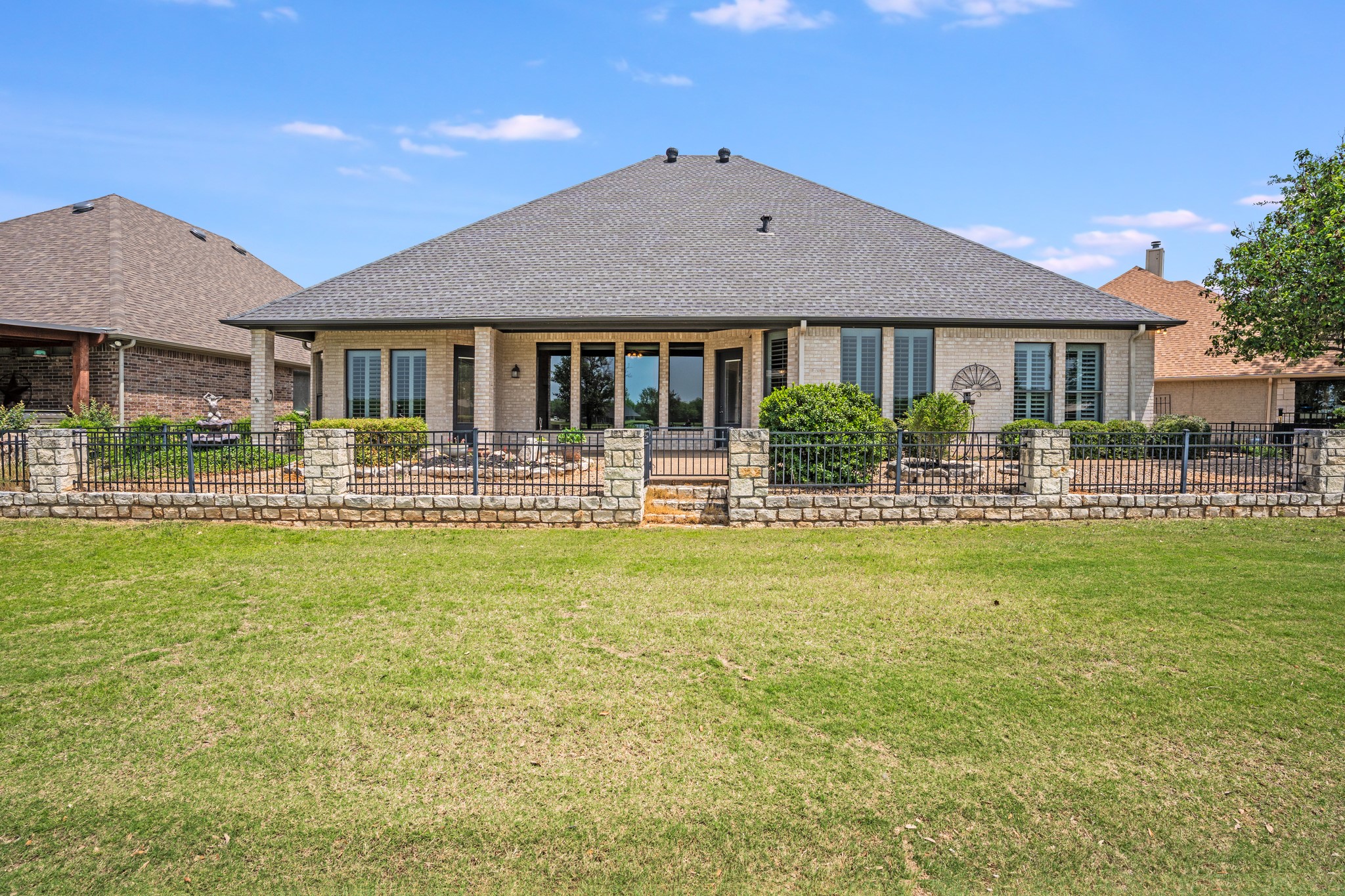 9520 Nutcracker Court Granbury TX 76049