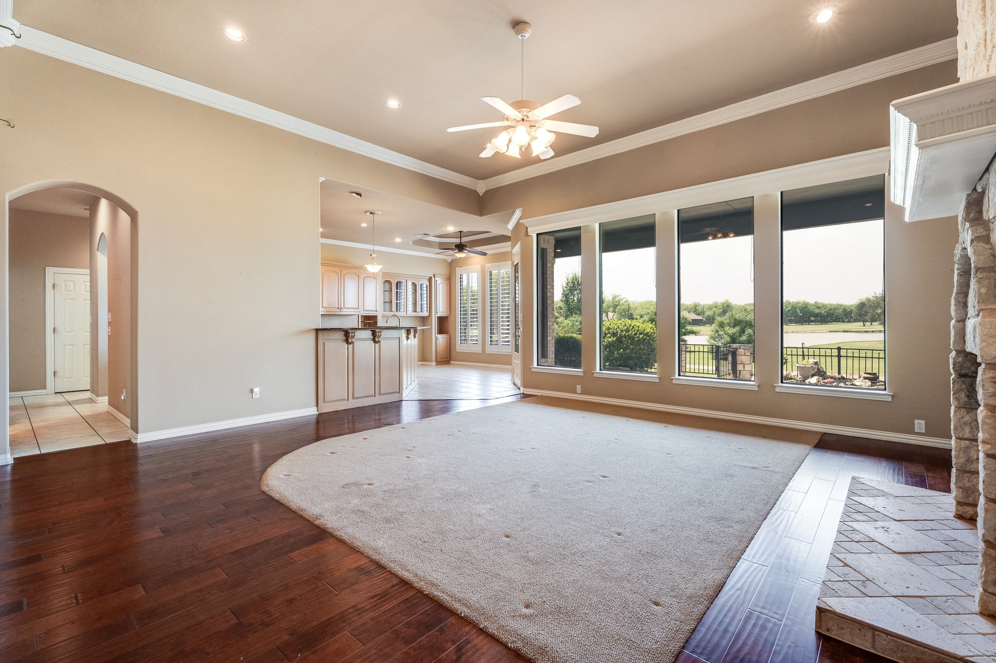 9520 Nutcracker Court Granbury TX 76049