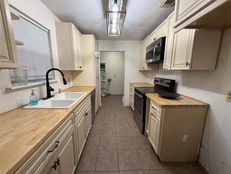 1982 County Road 1415 Bonham TX 75418