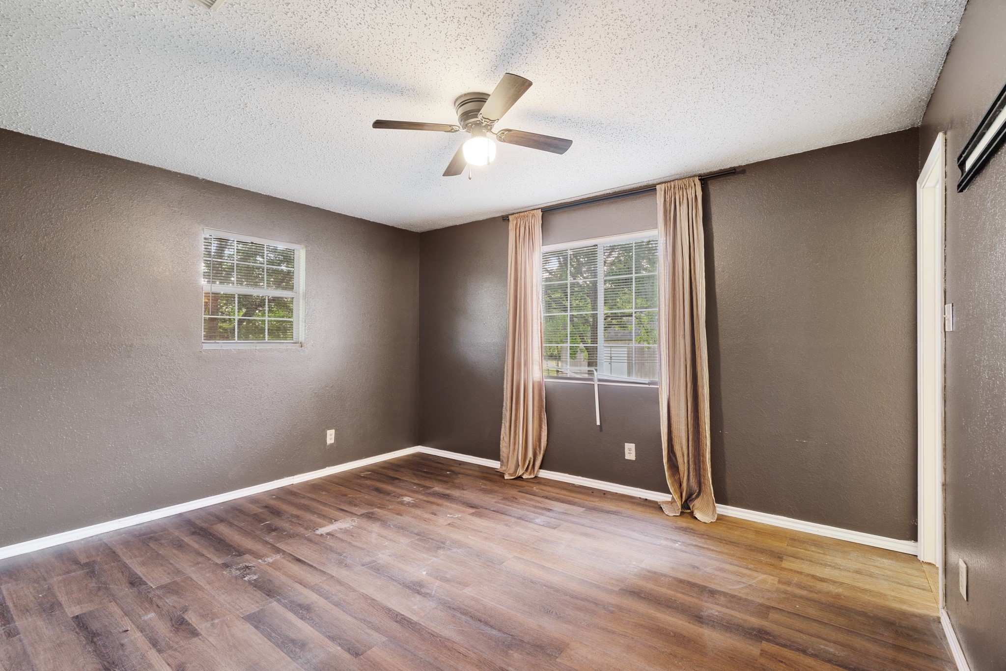 1982 County Road 1415 Bonham TX 75418
