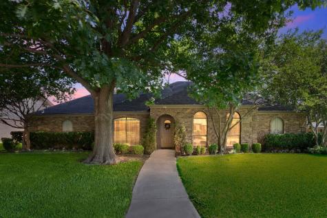 227 Meadowlark Lane Duncanville TX 75137
