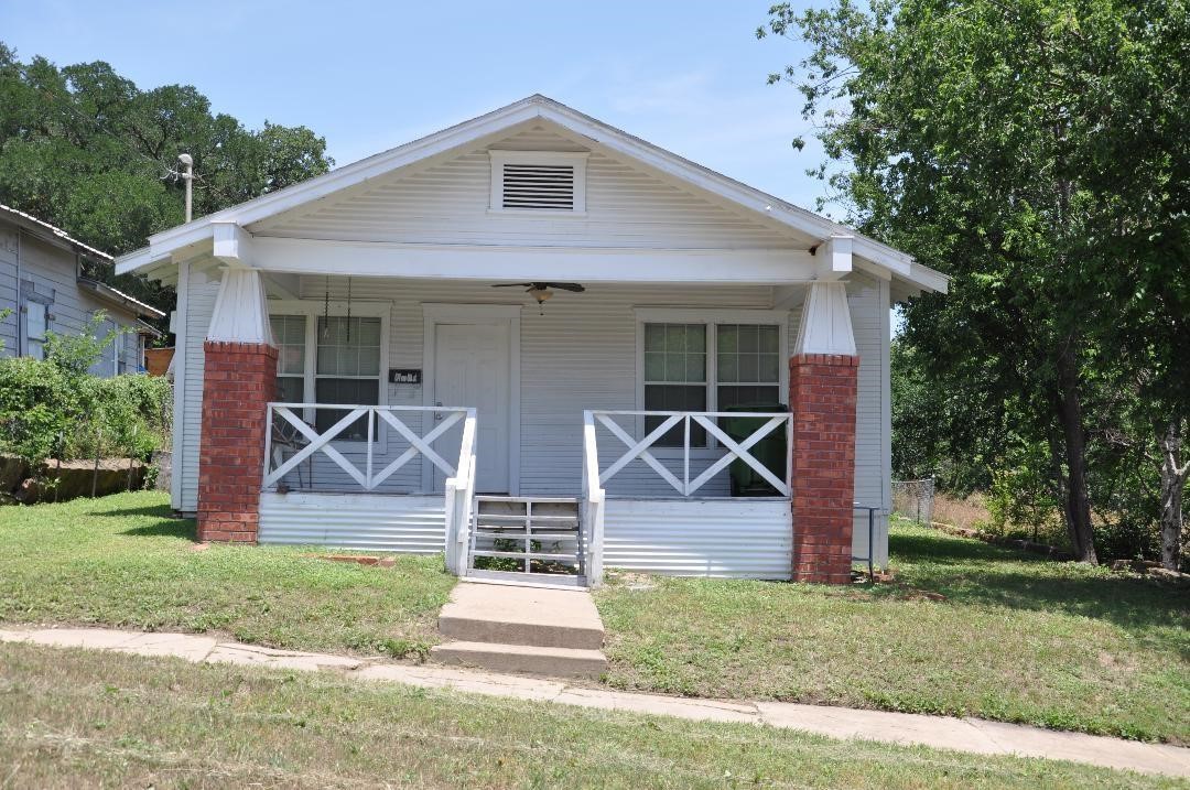 614 NW 8th Street Mineral Wells TX 76067