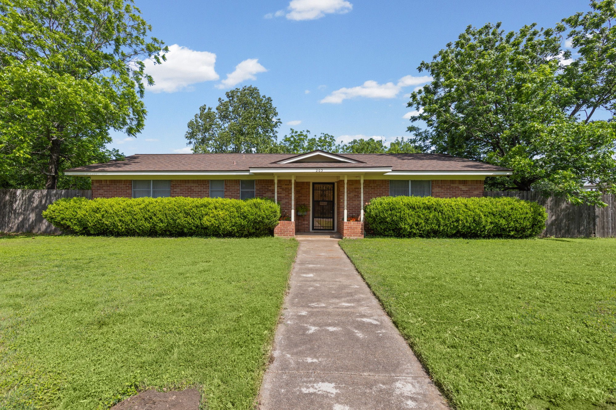 203 Randy Drive Woodway TX 76712