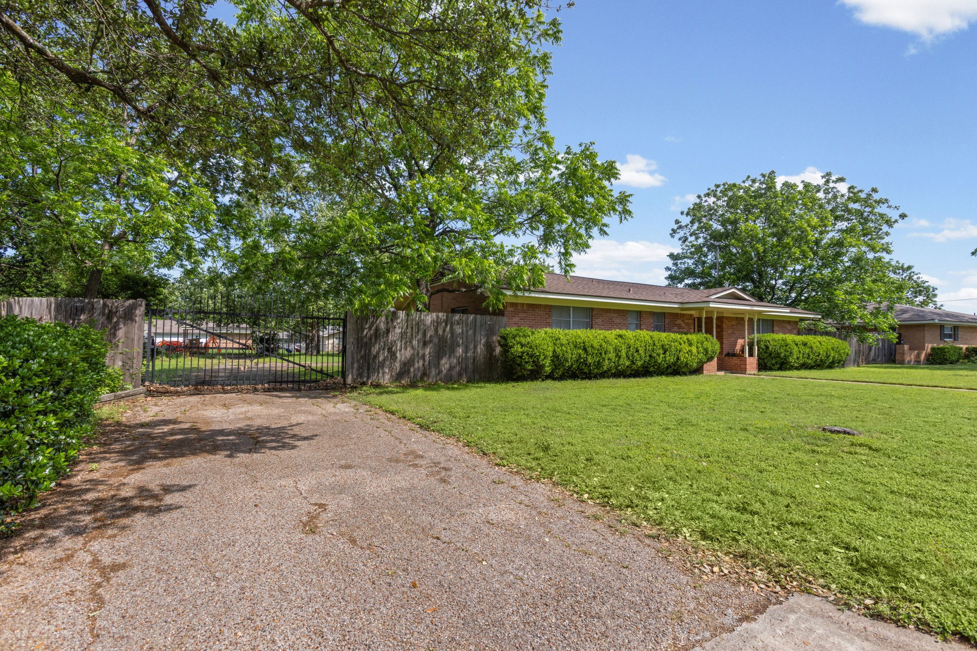 203 Randy Drive Woodway TX 76712