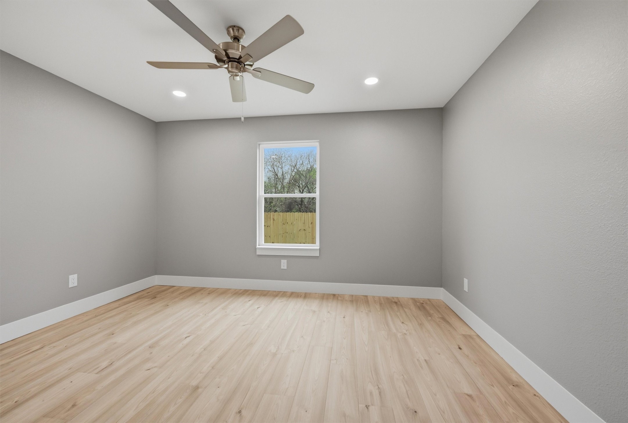 1016 S 1st Street Sherman TX 75090