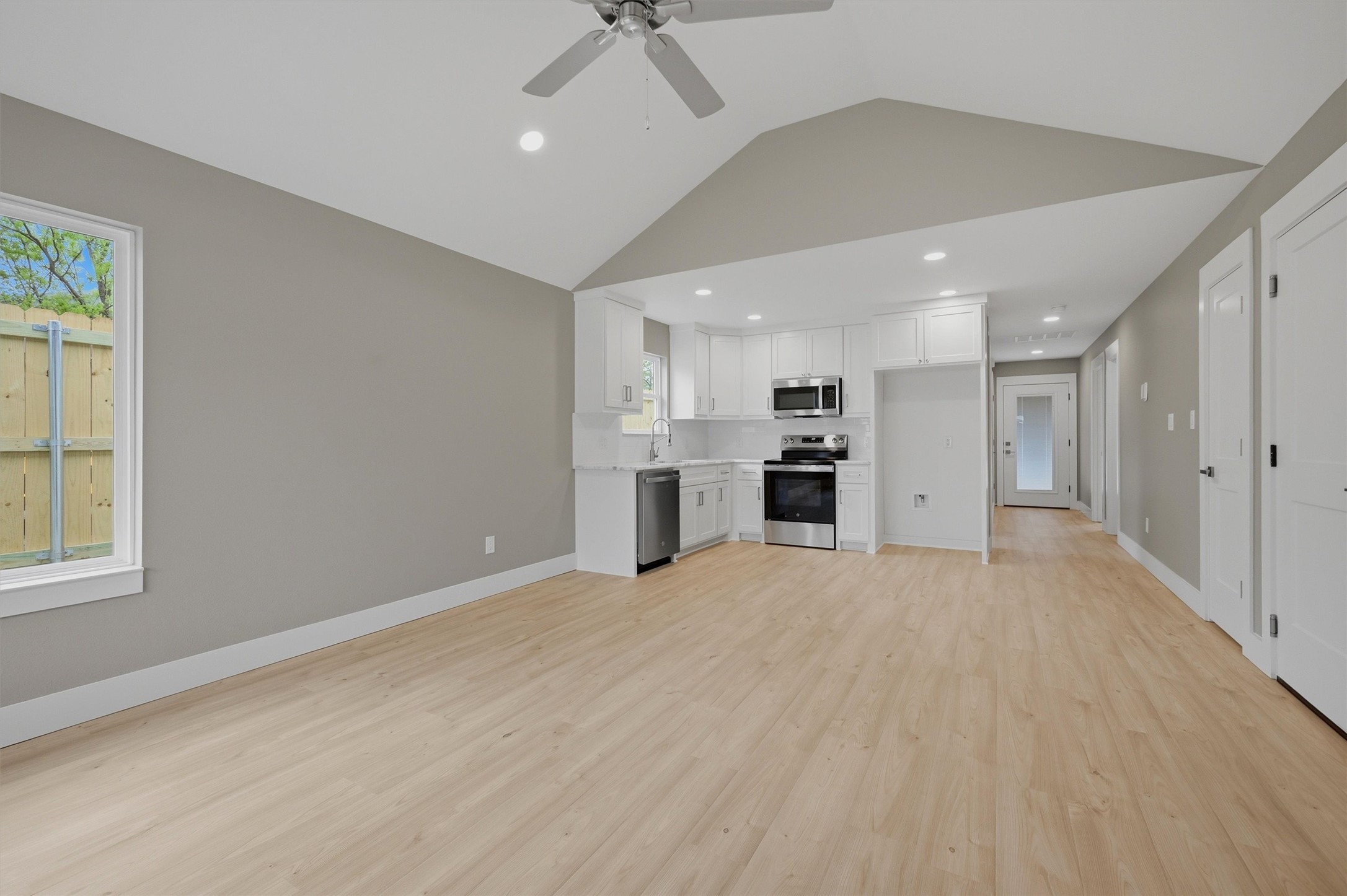 1016 S 1st Street Sherman TX 75090