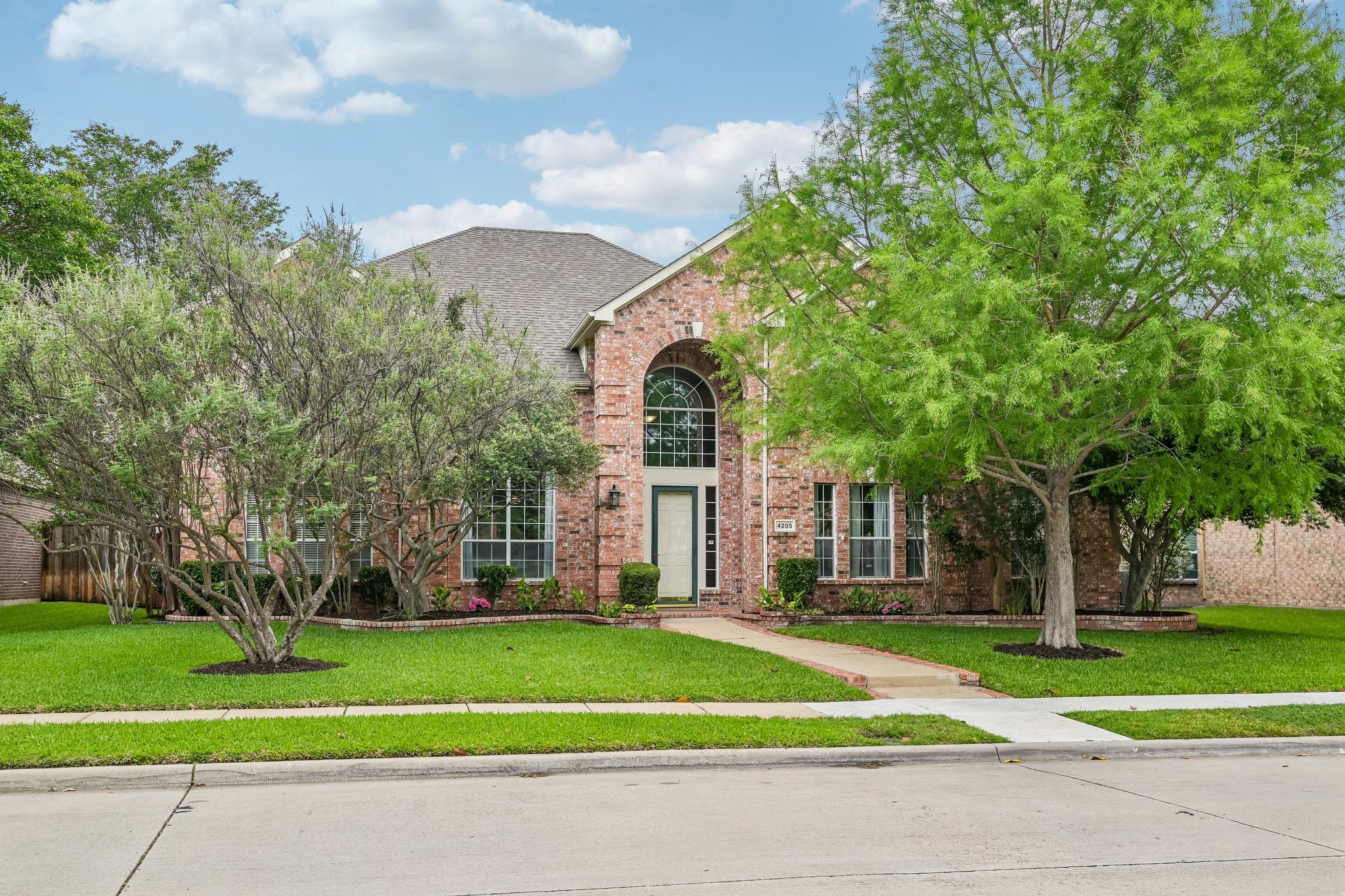 4205 Saltburn Drive Plano TX 75093