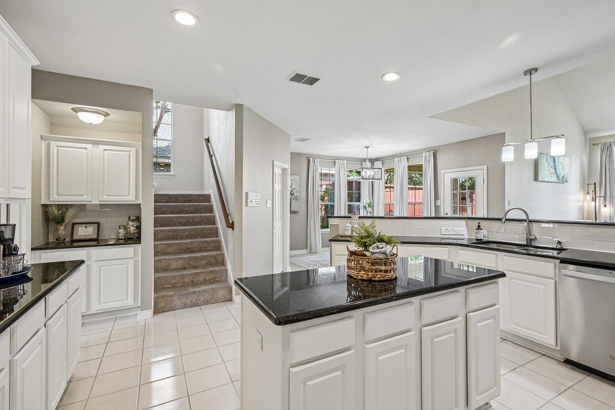 4205 Saltburn Drive Plano TX 75093