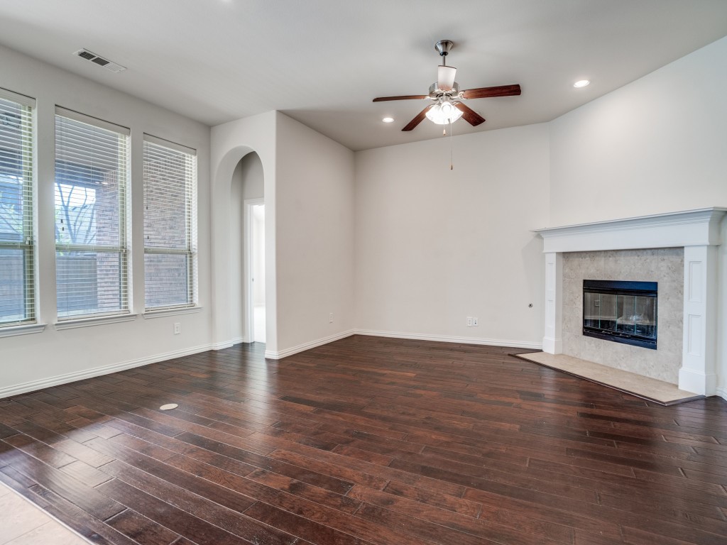 6813 Grand Mesa Parkway Mckinney TX 75070