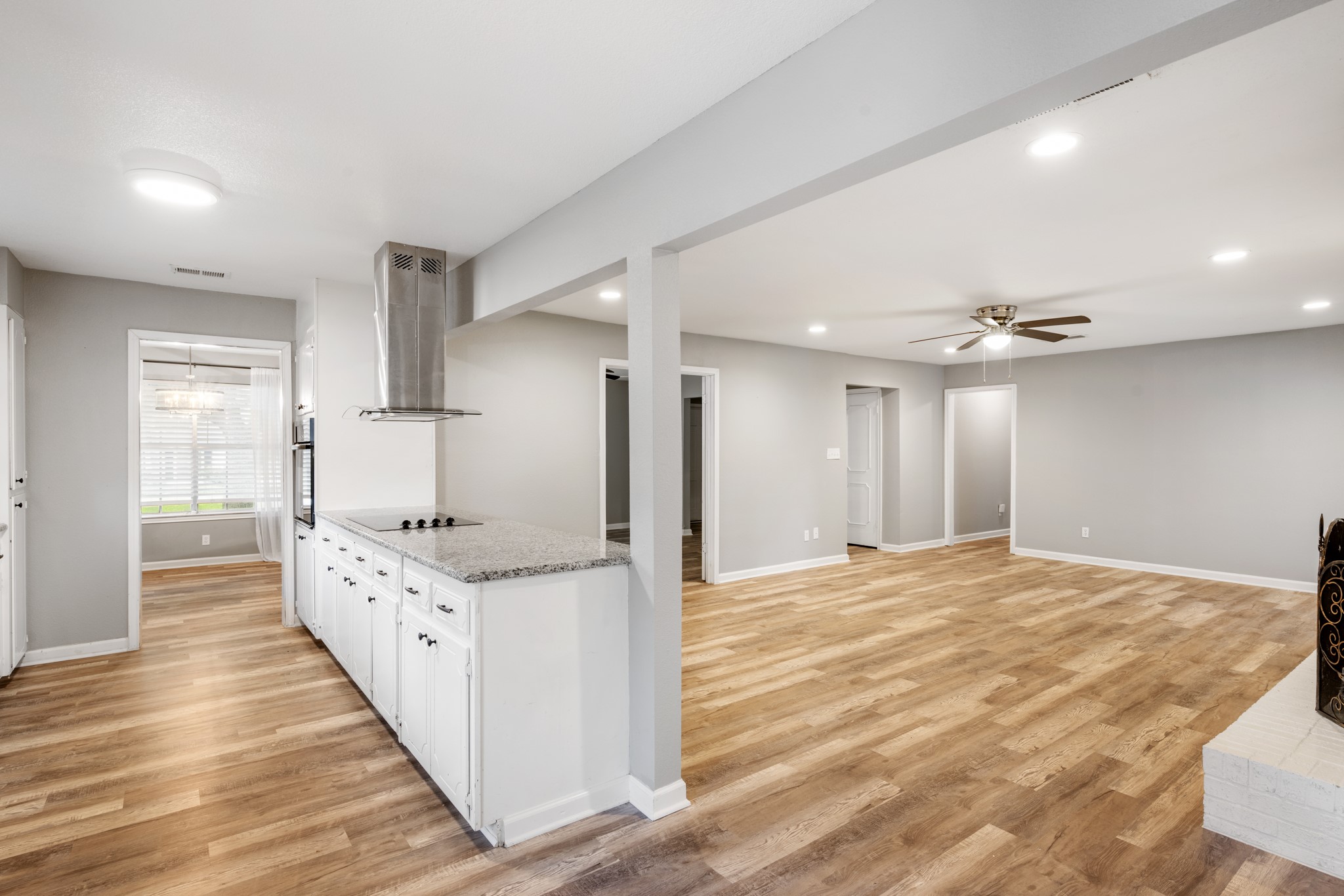 1804 W Cedar Elm Drive Arlington TX 76012