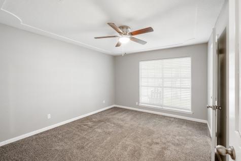 1804 W Cedar Elm Drive Arlington TX 76012