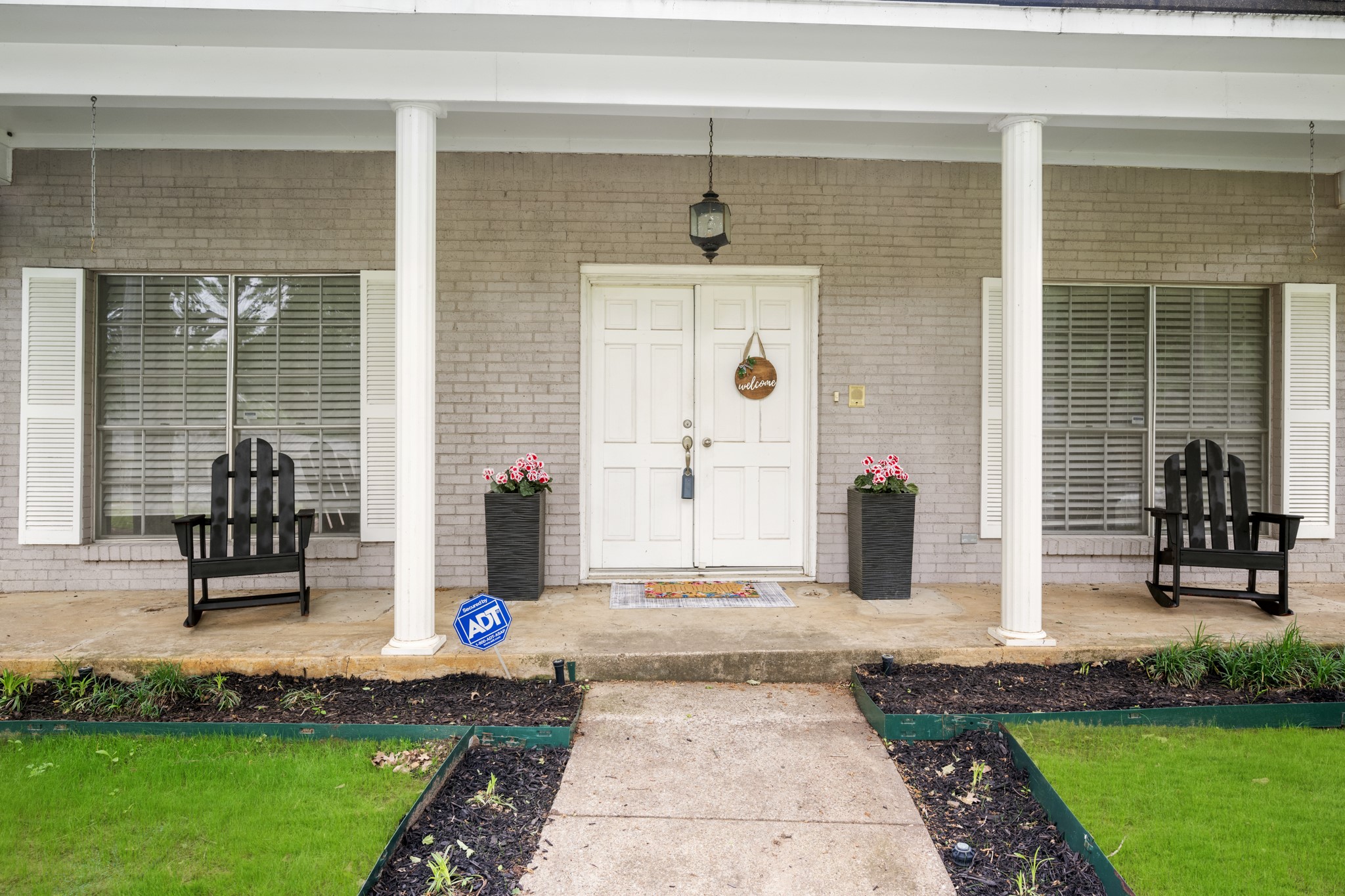 1804 W Cedar Elm Drive Arlington TX 76012