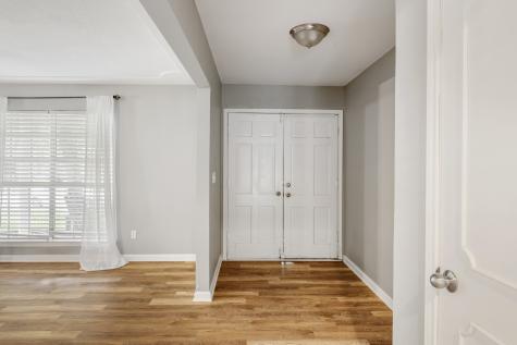 1804 W Cedar Elm Drive Arlington TX 76012
