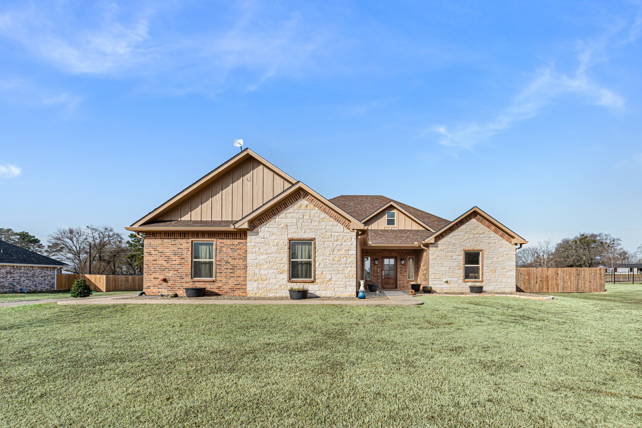 268 Rs County Road 1189 Emory TX 75440