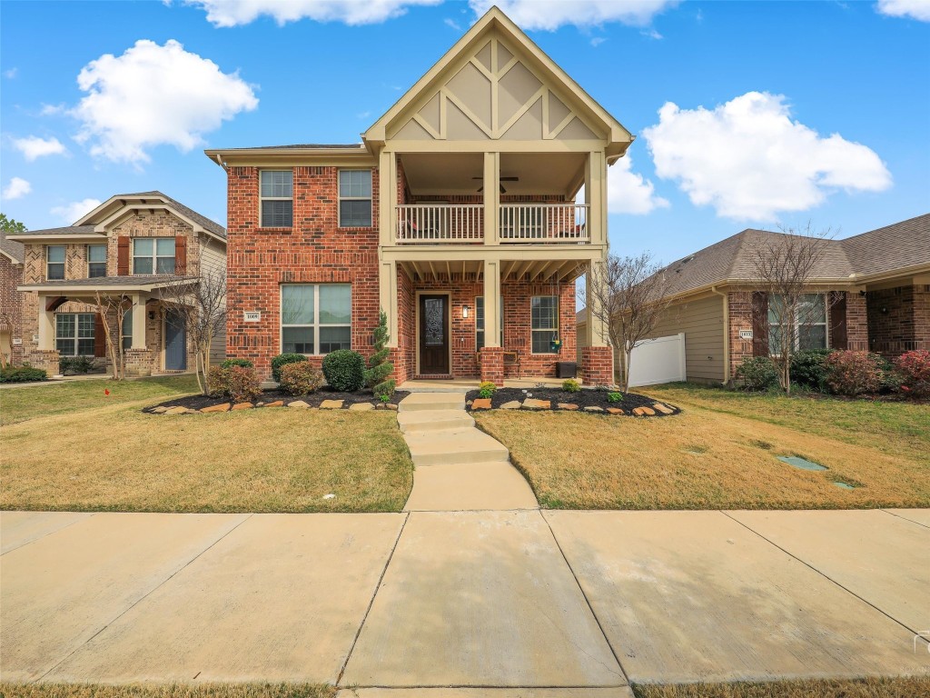 1009 Bruni Court Aubrey TX 76227