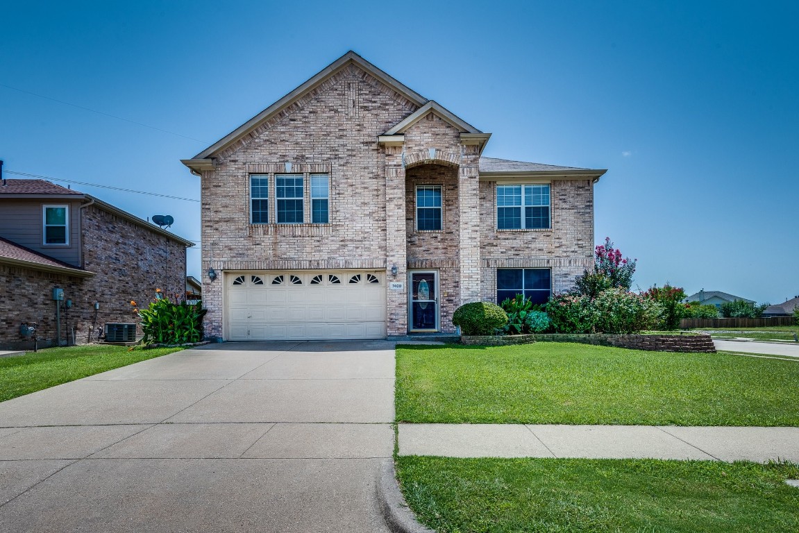 7400 Lake Whitney Drive Arlington TX 76002