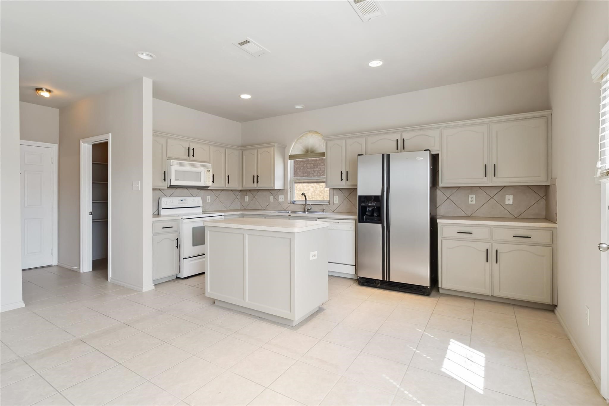2680 Silver Hill Drive Fort Worth TX 76131