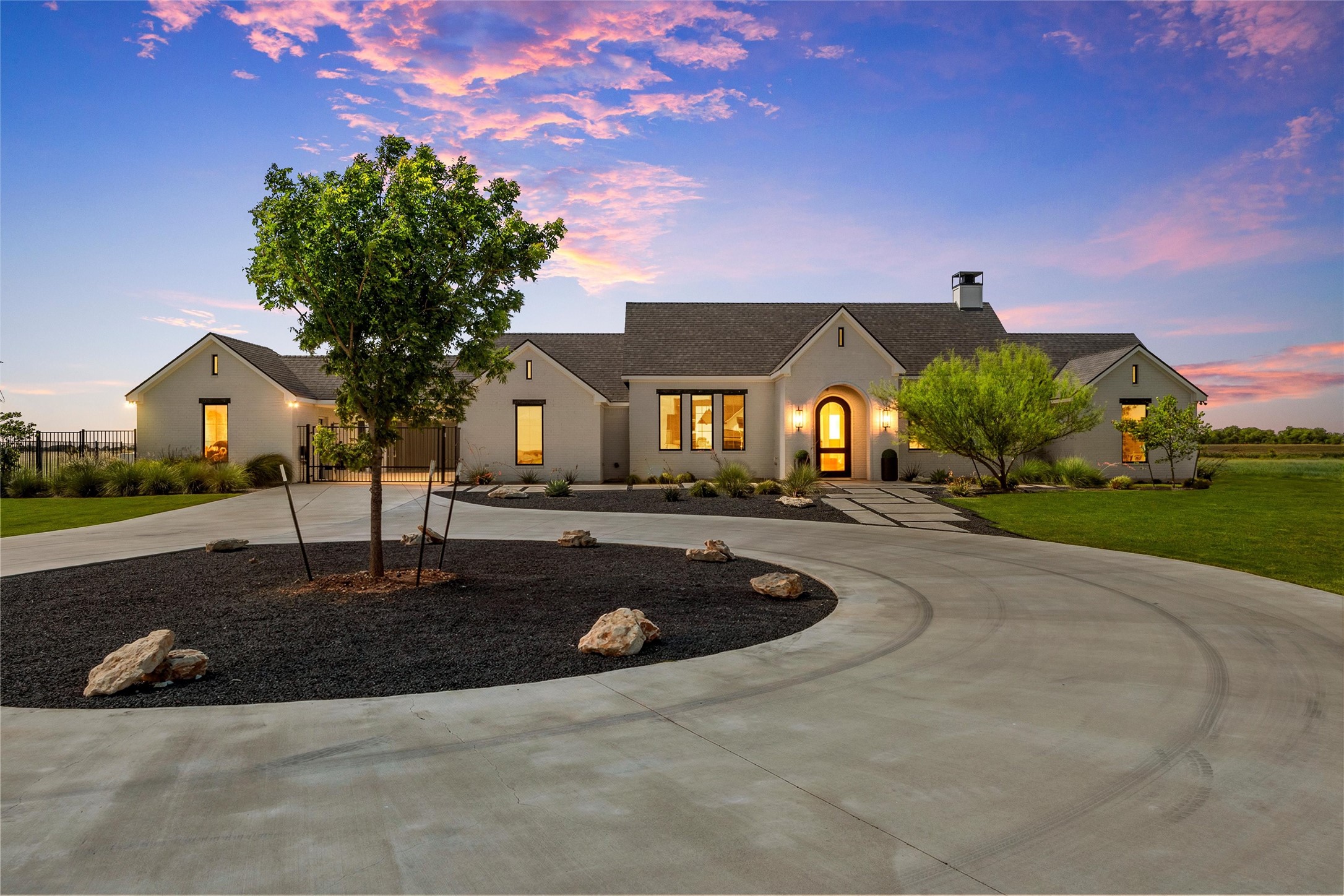 417 Willow Moon Ranch Road Crawford TX 76638