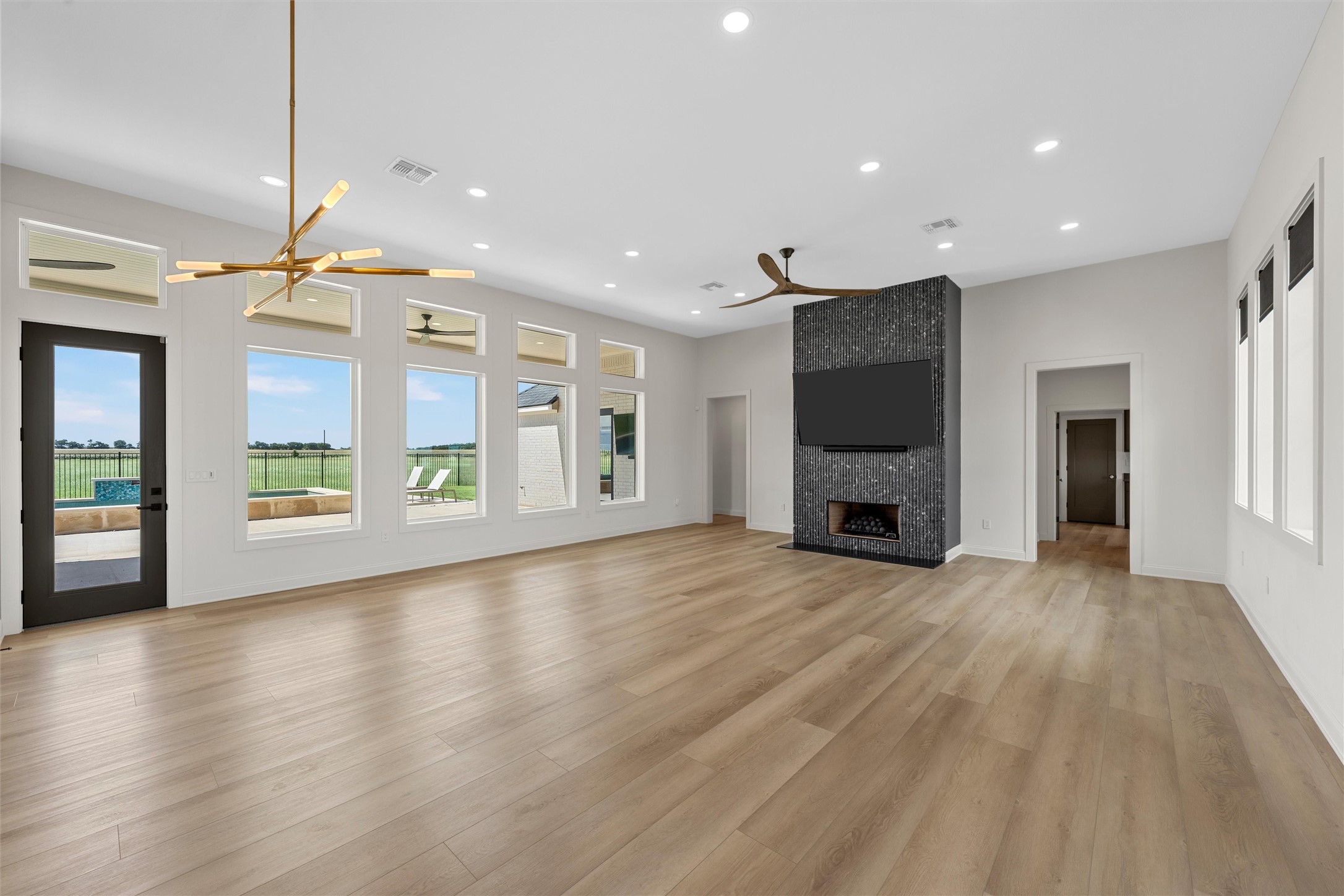 417 Willow Moon Ranch Road Crawford TX 76638