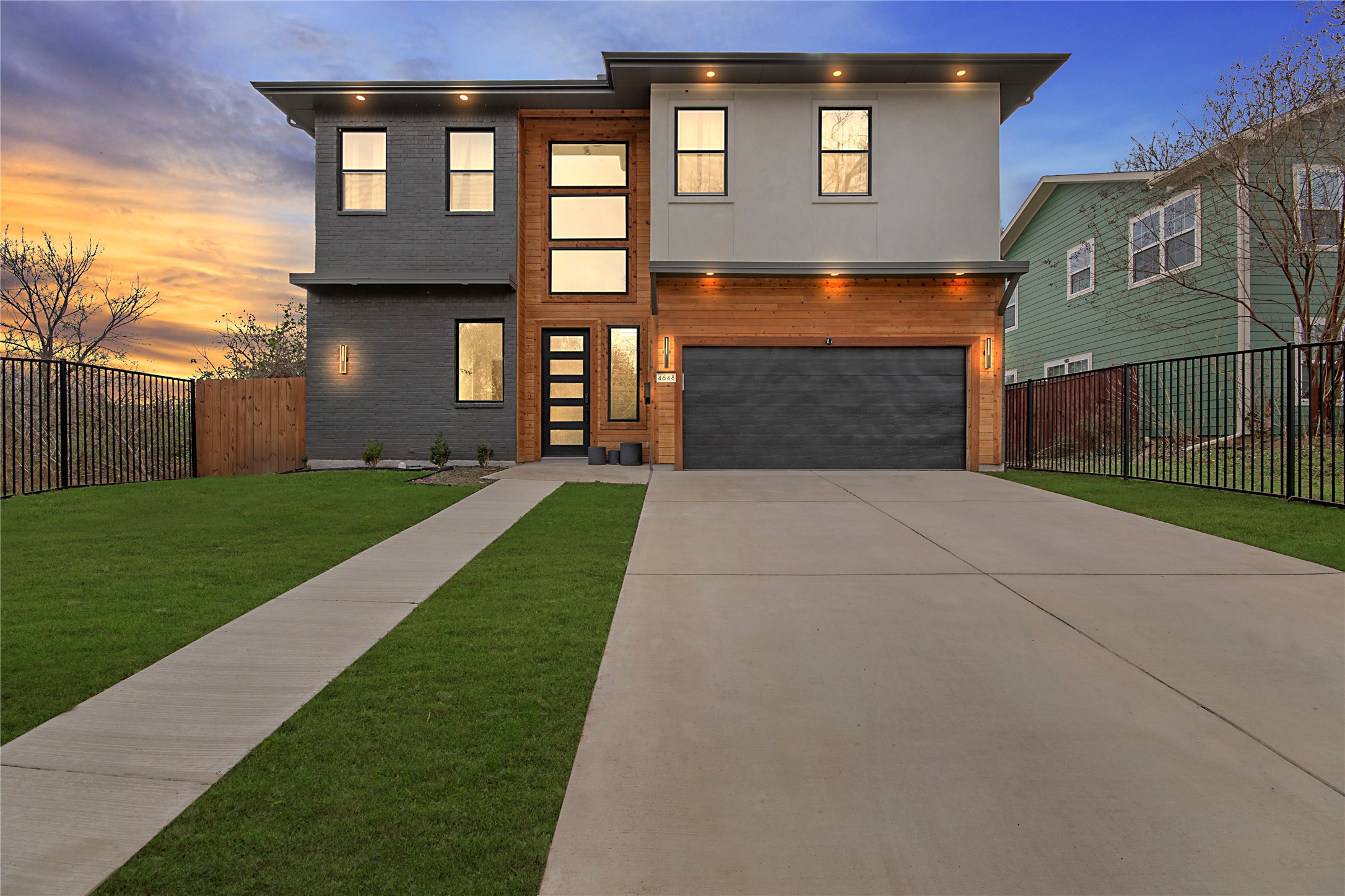 4648 Corregidor Street Dallas TX 75216
