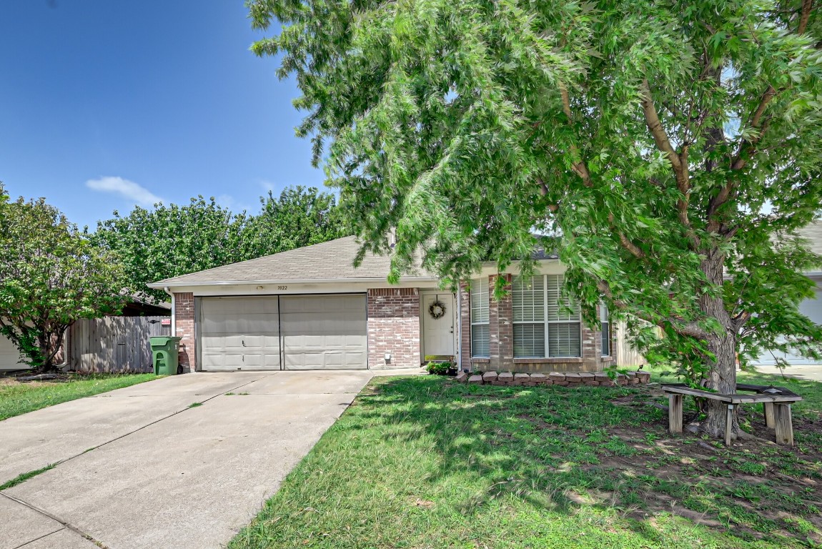 7022 Snowivy Court Arlington TX 76001