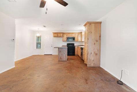 525 19th Street NW Paris TX 75460