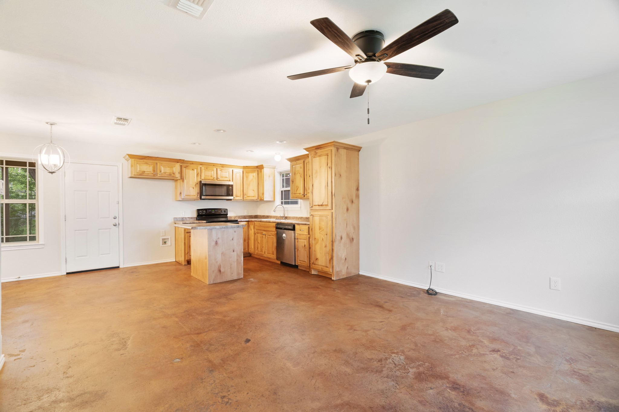 525 19th Street NW Paris TX 75460