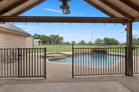 10486 Pheasant Run Justin TX 76247