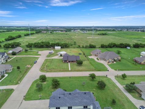 10486 Pheasant Run Justin TX 76247