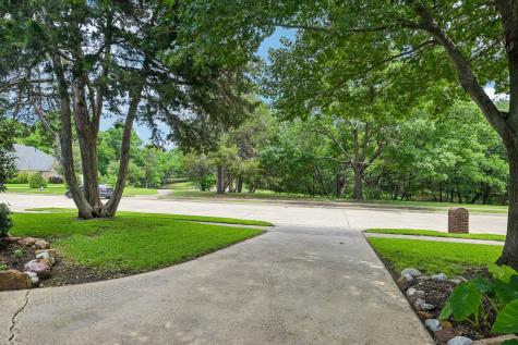 6909 Twin Ponds Drive Plano TX 75074