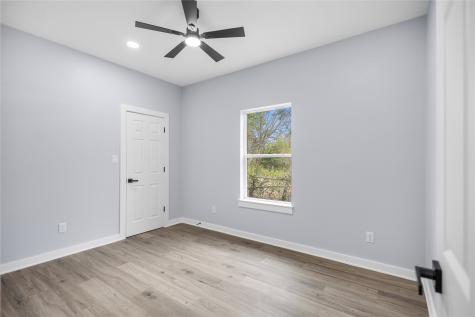 928 Duckenfield Tyler TX 75701