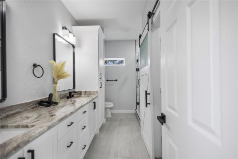 928 Duckenfield Tyler TX 75701
