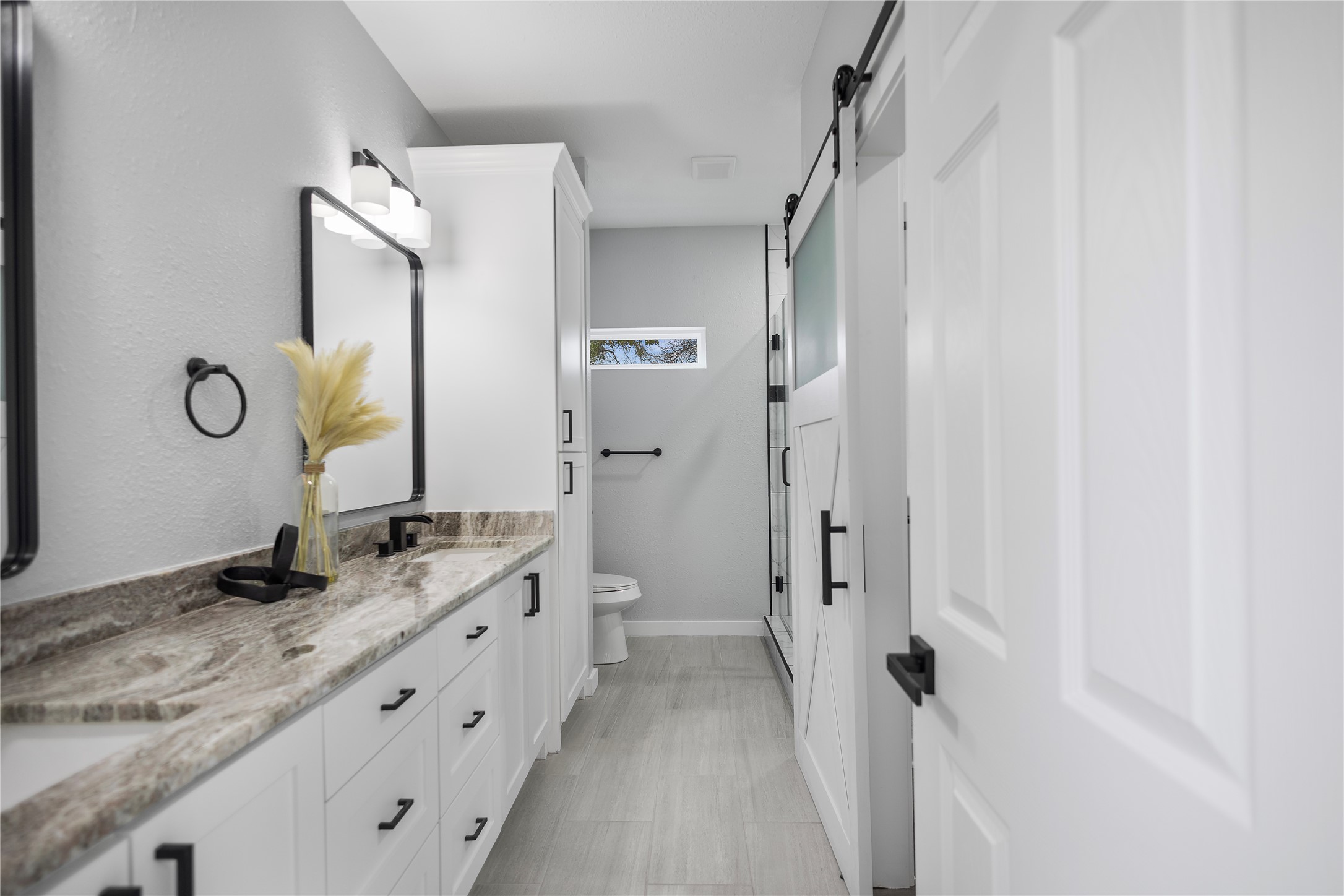 928 Duckenfield Tyler TX 75701