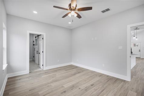 928 Duckenfield Tyler TX 75701
