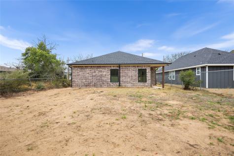 928 Duckenfield Tyler TX 75701
