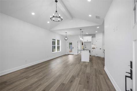 928 Duckenfield Tyler TX 75701