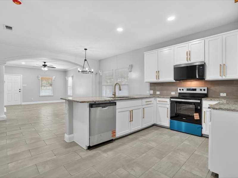 3026 N Hampton Street Fort Worth TX 76106