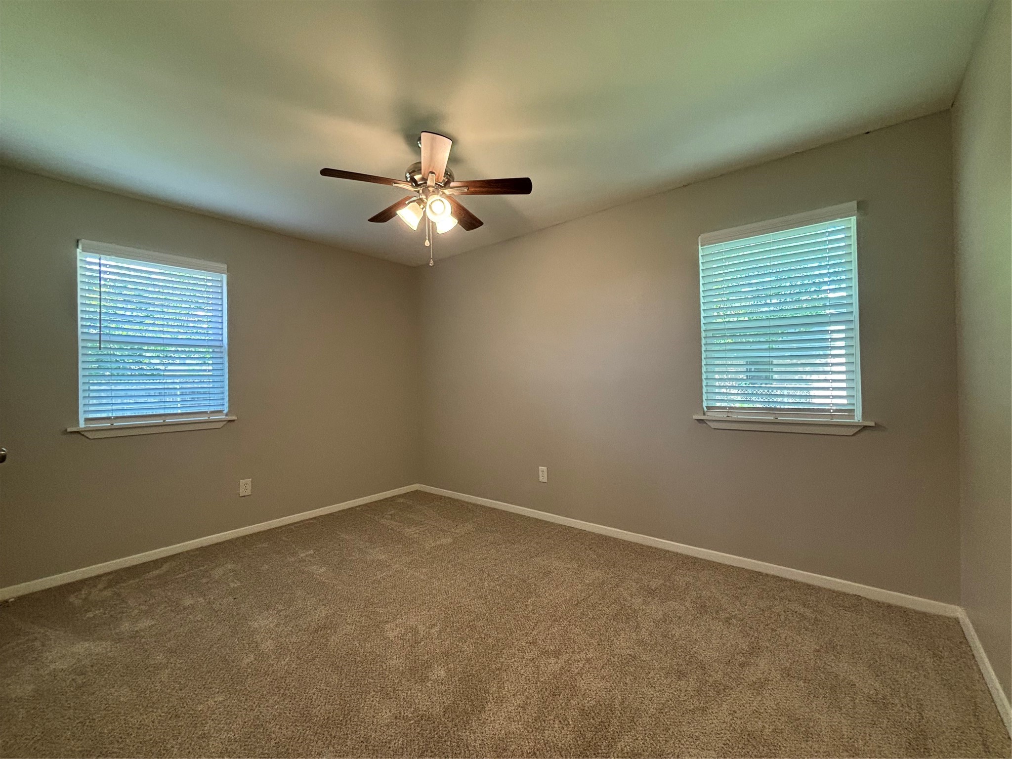 1821 Sandy Lane Mesquite TX 75149