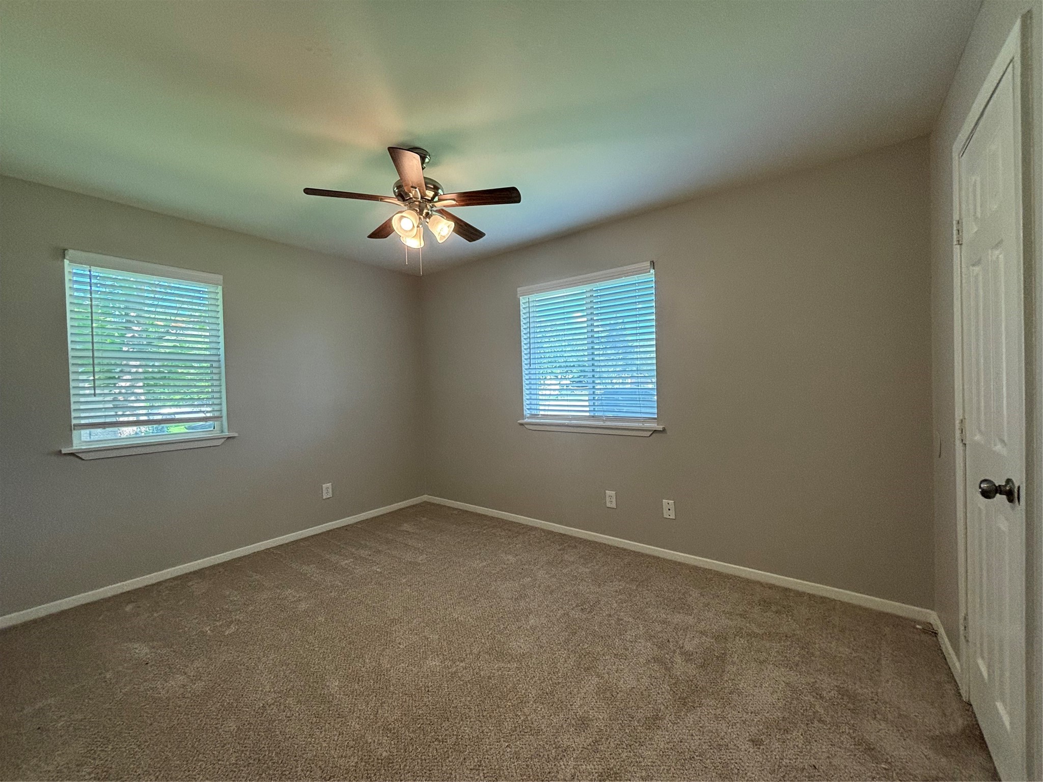 1821 Sandy Lane Mesquite TX 75149