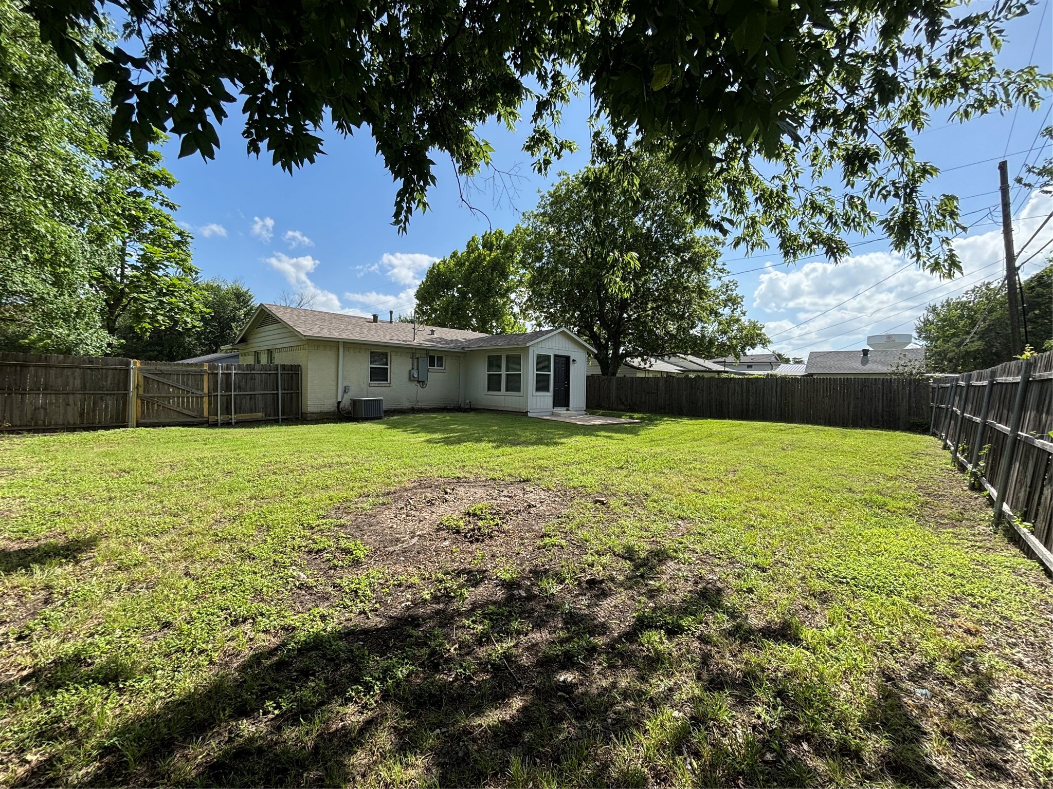 1821 Sandy Lane Mesquite TX 75149