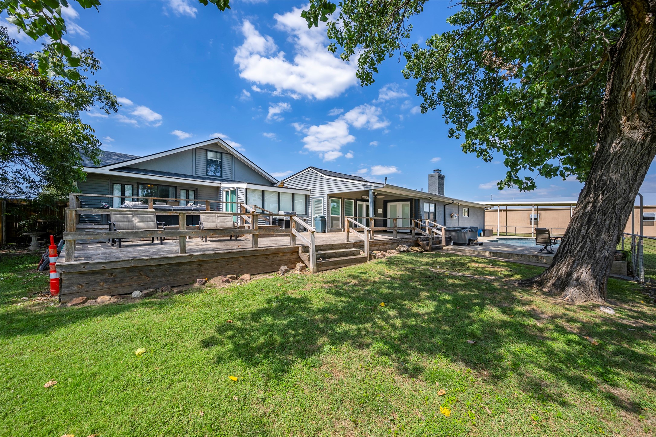 2908 Carson Street Haltom City TX 76117