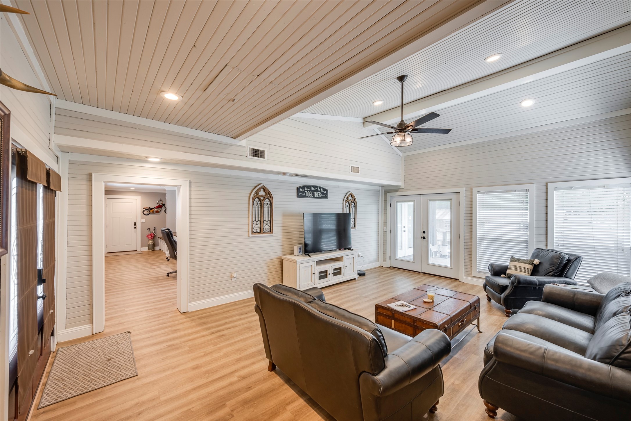 2908 Carson Street Haltom City TX 76117